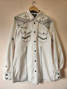 Roar Signature Edition Heavily Embroidered Western Shirt Size M Like New Rodeo